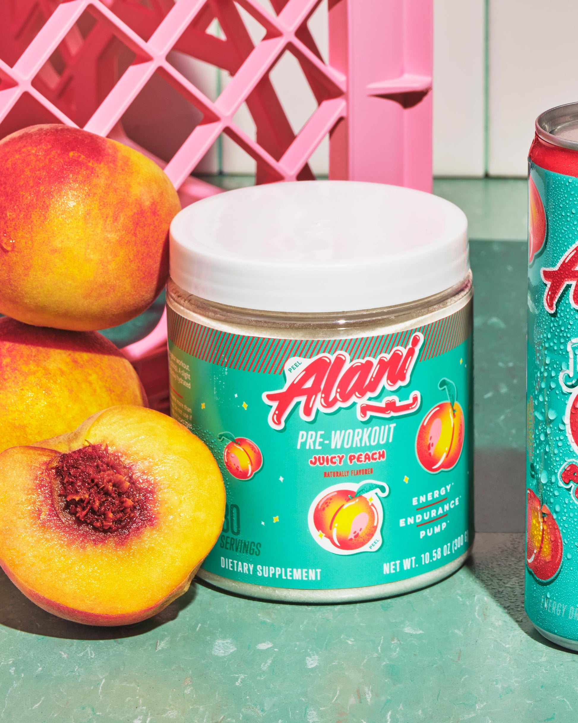 pre-workout-juicy-peach-30-servings-q4 old_ProductPagePWOLifestyle3_77022674-d0da-499a-8941-6c66b1f93261.jpg